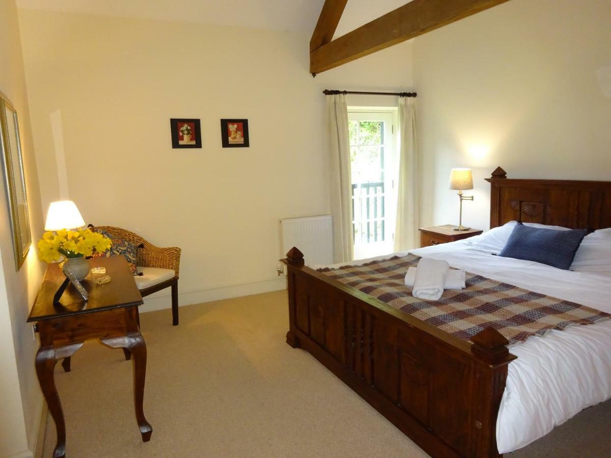 Glanhenwye Courtyard Cottages Glasbury Eksteriør billede