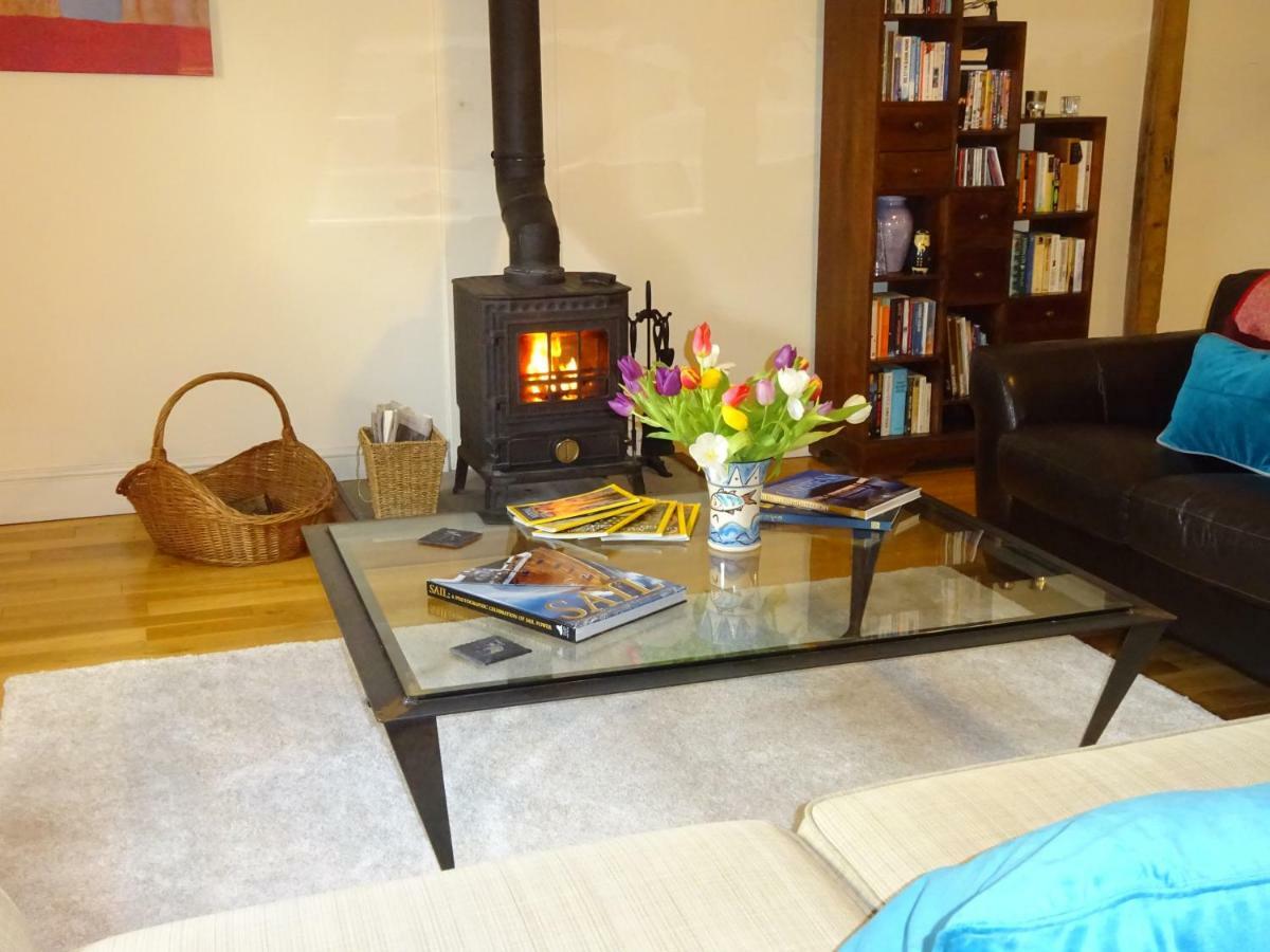 Glanhenwye Courtyard Cottages Glasbury Eksteriør billede